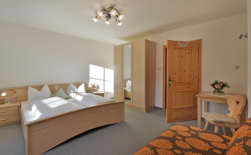 Haus Sonnenschein Apartment ฮาร์ทอิมซิลลาทาล ห้อง รูปภาพ